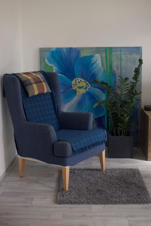 Apartmany Ve Mlejne Cachrov ภายนอก รูปภาพ